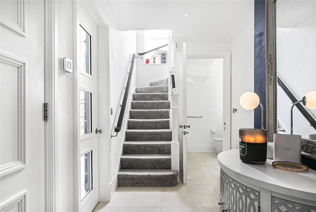 Property photo 2 of 23 Picture No. 03