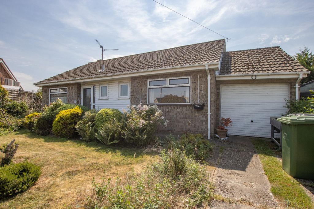 Property photo 1 of 14 5283400