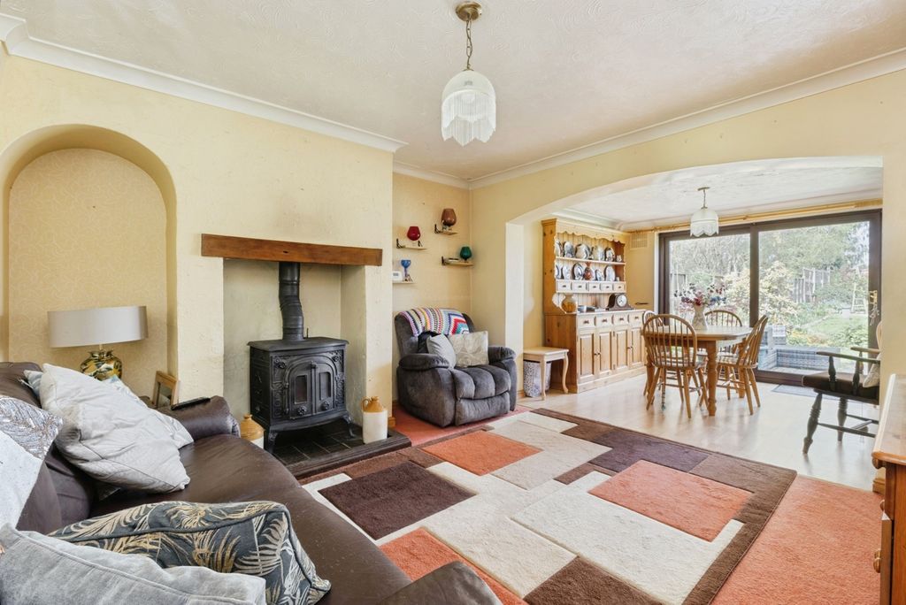 Property photo 2 of 27 Pbox-Img.Jpg