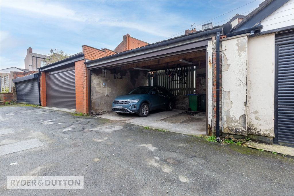 Property photo 2 of 29 Picture No. 02