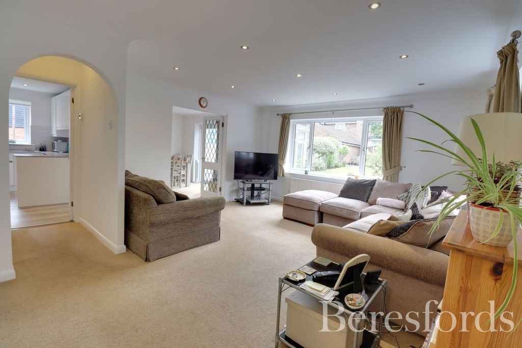 Property photo 3 of 30 Picture No. 07