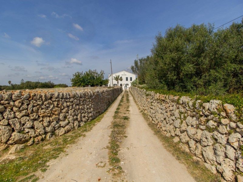 Property photo 3 of 62