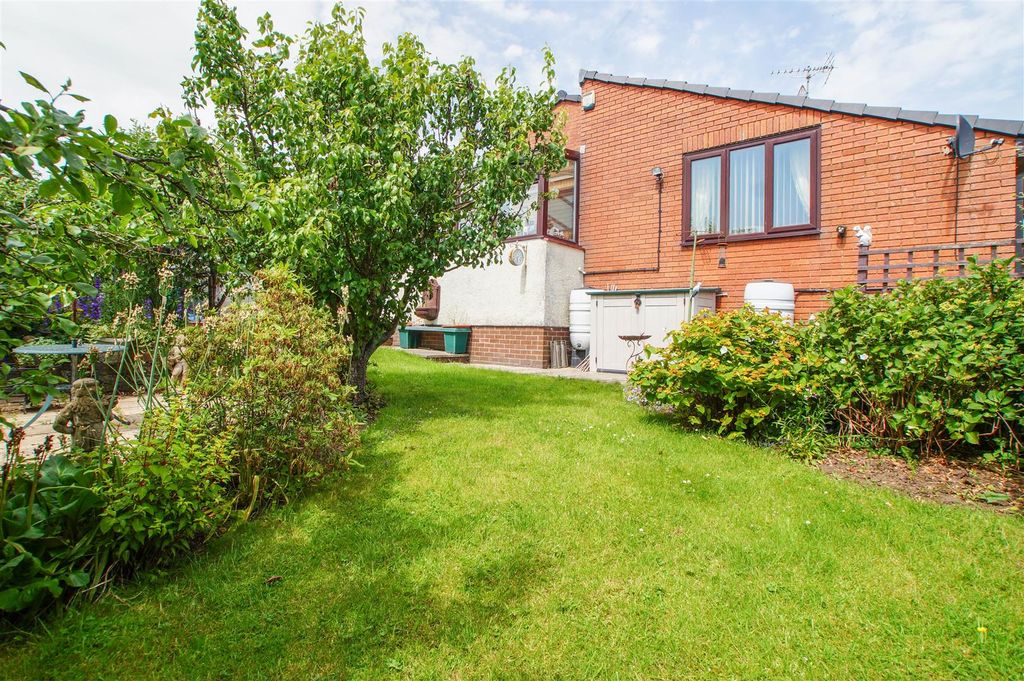 Property photo 3 of 22