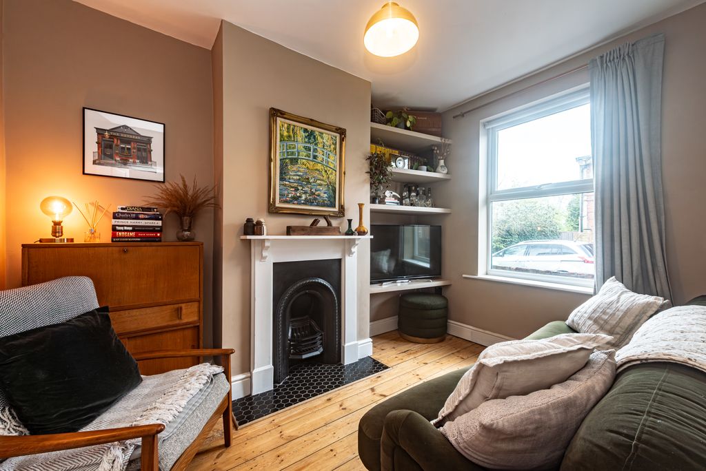 Property photo 3 of 13 Photo #3