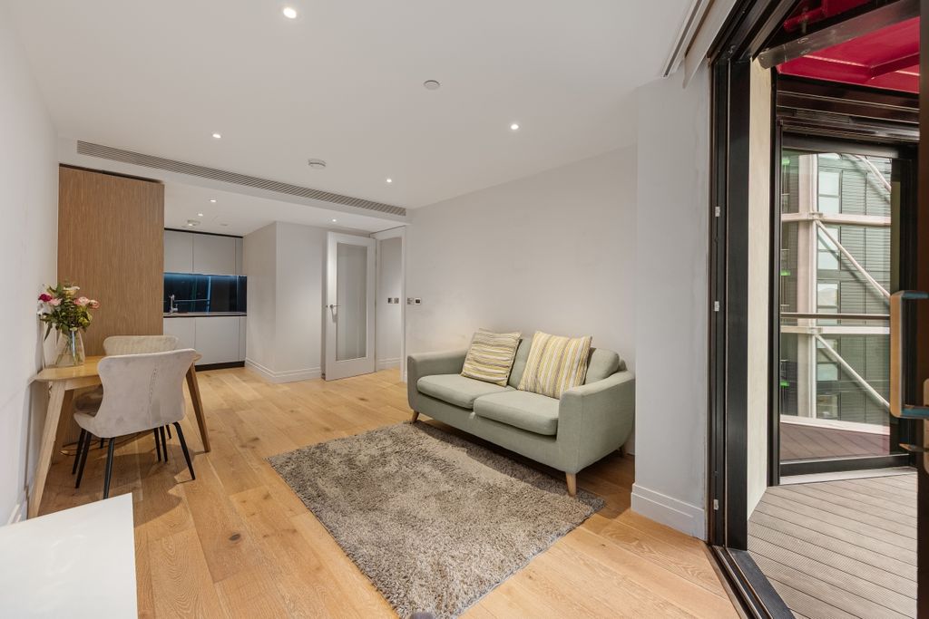 Property photo 1 of 15 094A6997