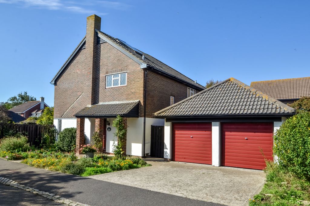 Property photo 1 of 16 Dsc_9140