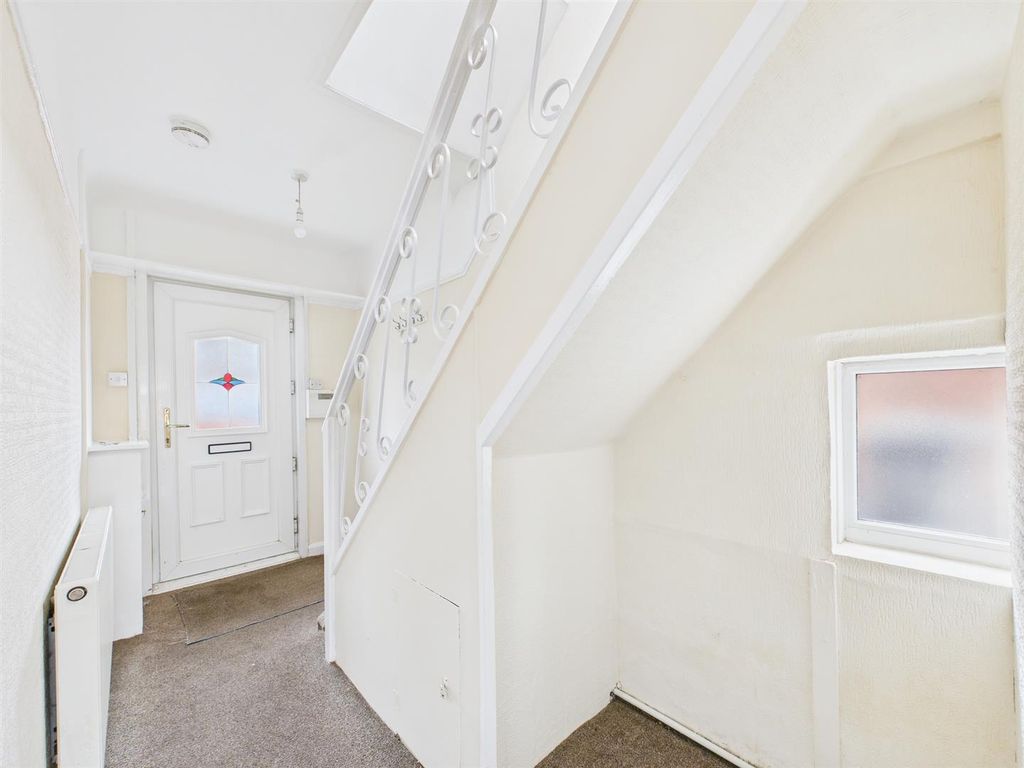 Property photo 3 of 27 Cam03604G0-Pr0195-Still002.Jpg