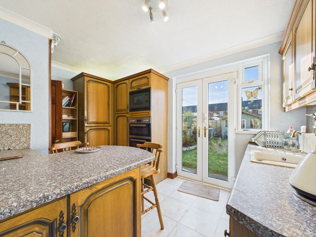 Property photo 2 of 12 4653135