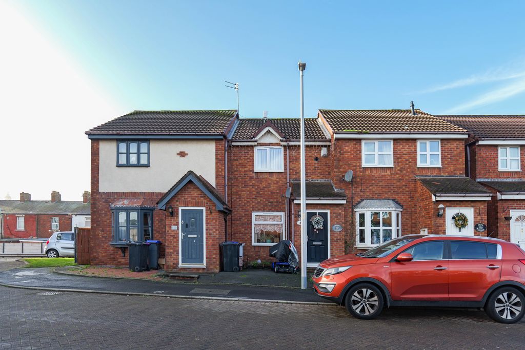 Property photo 1 of 15