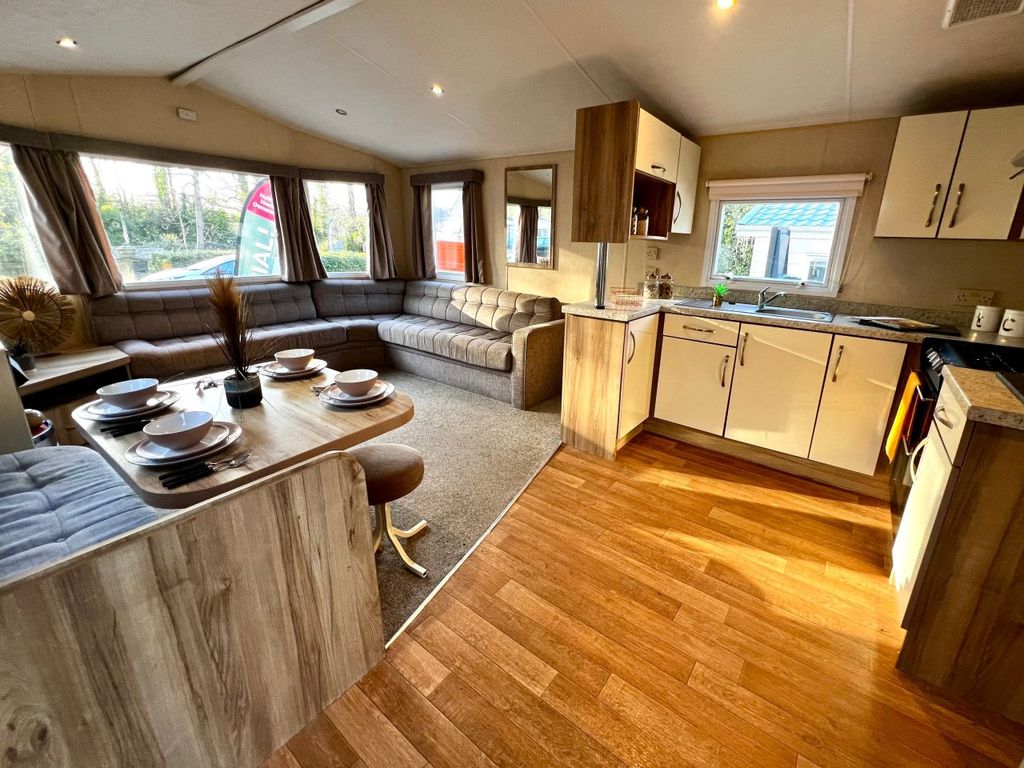 Property photo 1 of 15 Willerby Rio Gold 2013 Car0051616 135613002.Jpeg