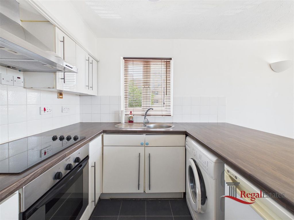 Property photo 3 of 7 Cam02489G0-Pr0290-Still007.Jpg