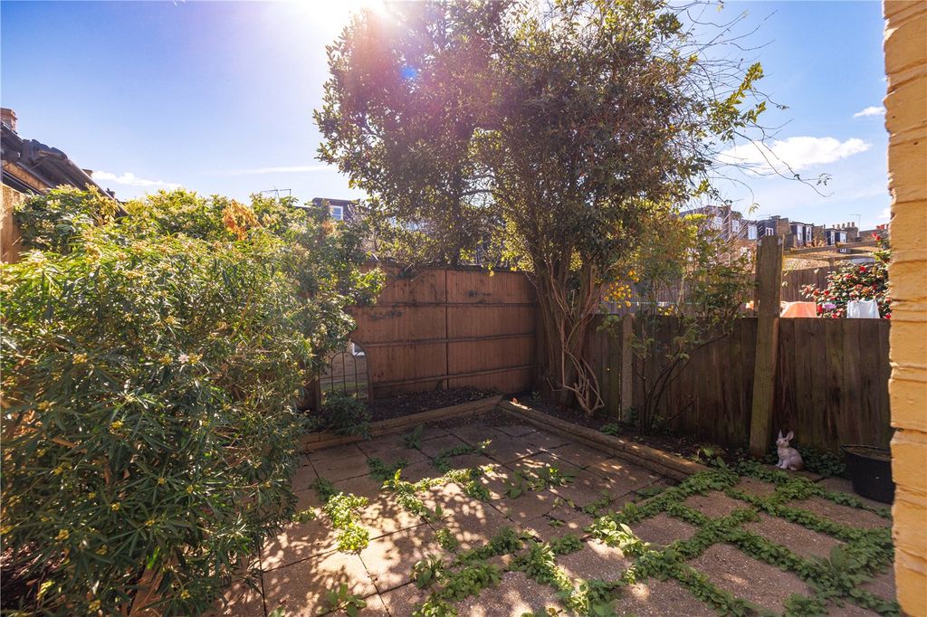 Property photo 3 of 11 Picture No. 07