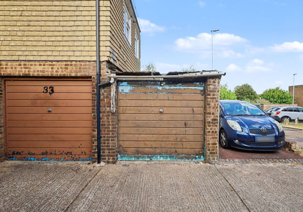 Property photo 1 of 1