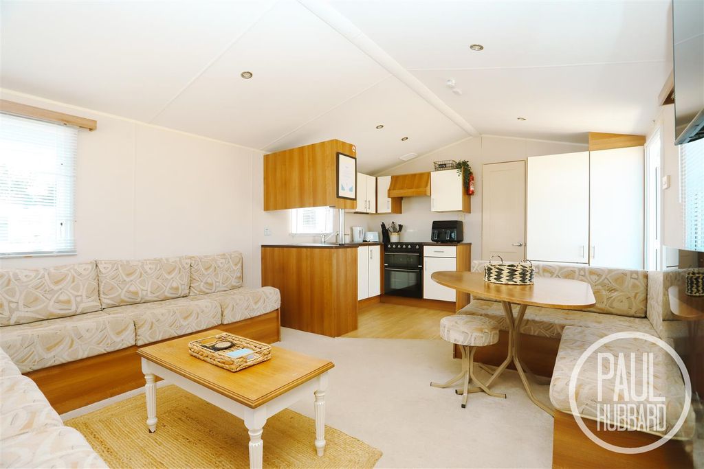 Property photo 2 of 12 Img_5038.Jpg