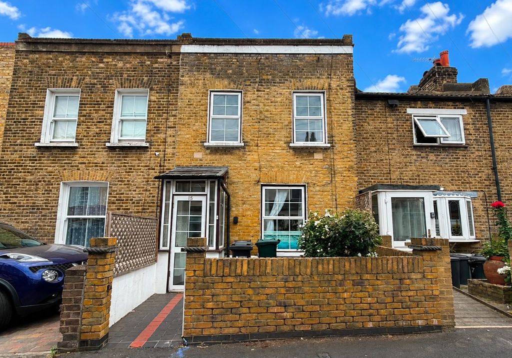 Property photo 1 of 31