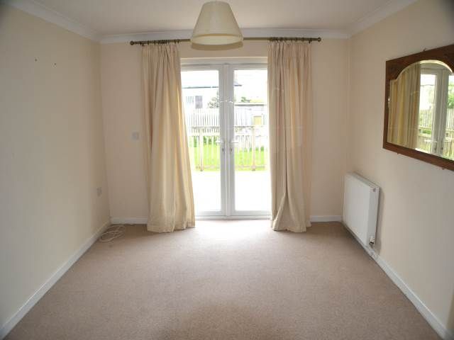 Property photo 3 of 15 Dining Room