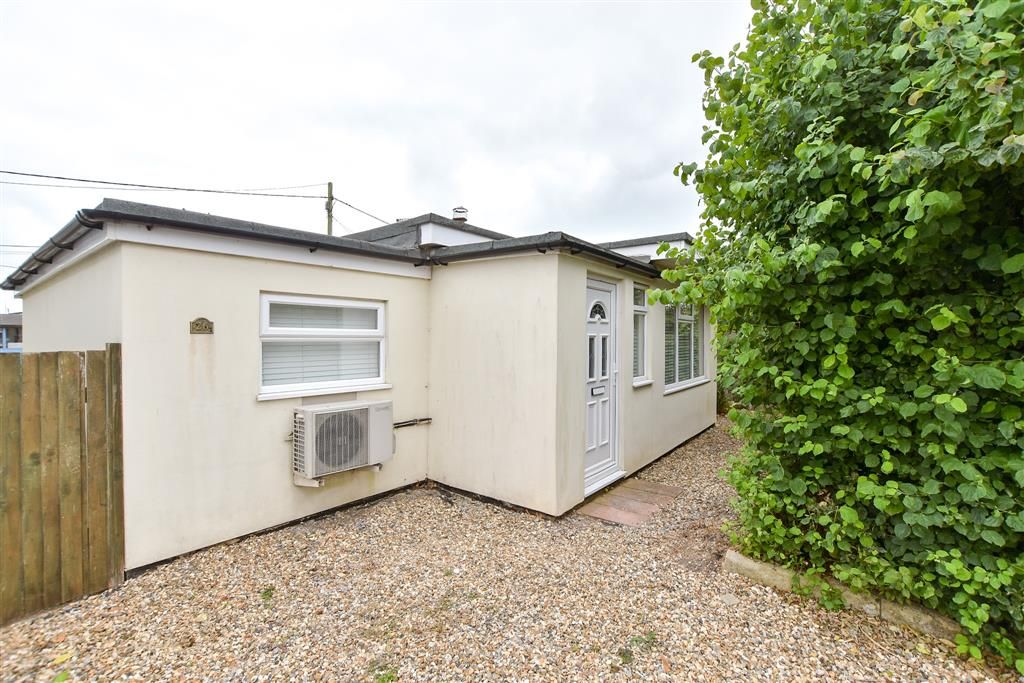 Property photo 1 of 9 External (Brochure)