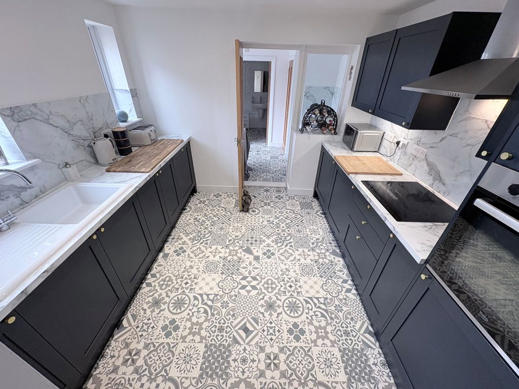 Property photo 2 of 22 Gallery