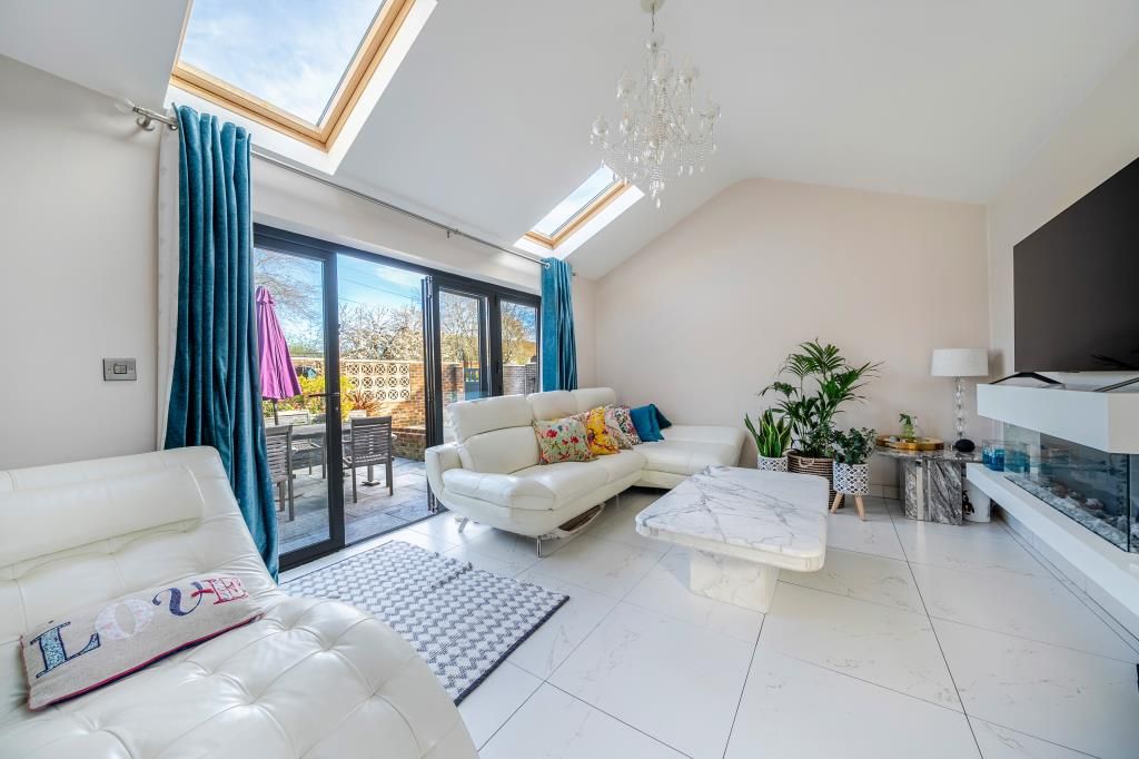 Property photo 3 of 20 Reception Room