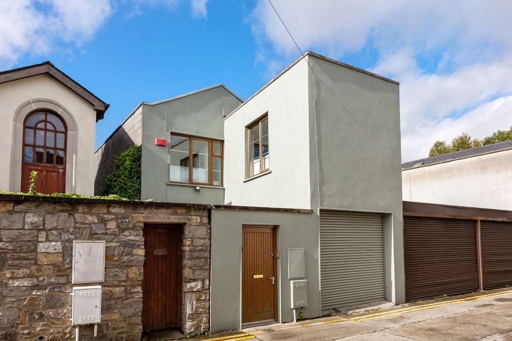 Property photo 1 of 16 Picture No. 18
