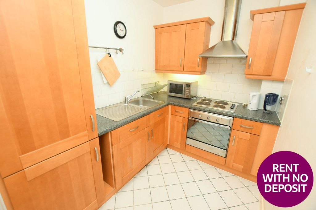 Property photo 3 of 8 Picture No. 33
