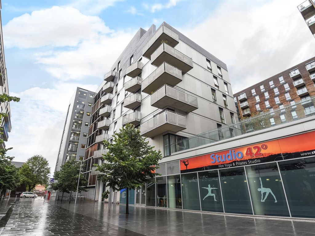 Property photo 1 of 8