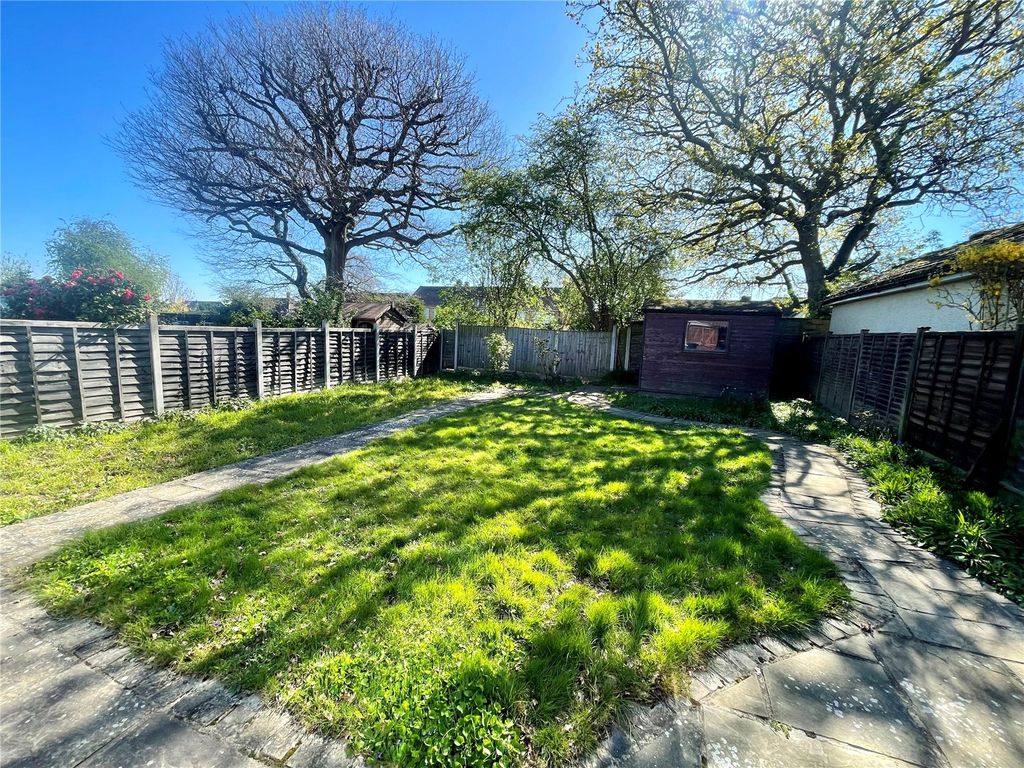 Property photo 2 of 16 Picture No. 08