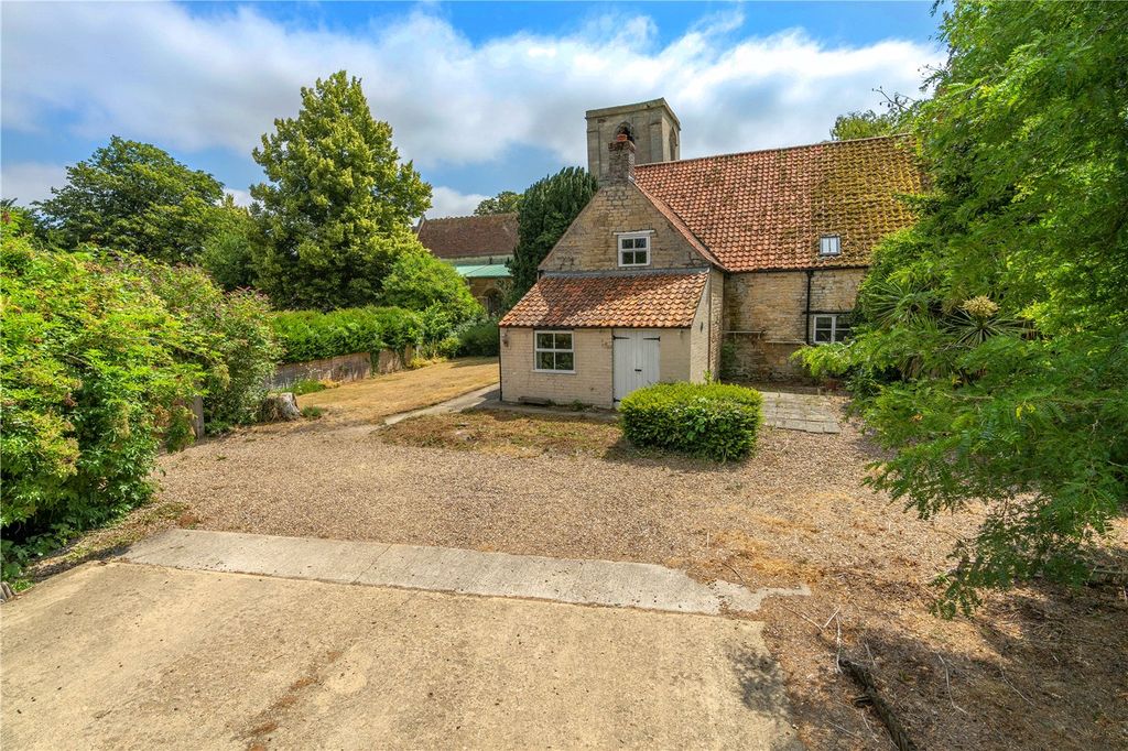 Property photo 3 of 21 Picture No. 23