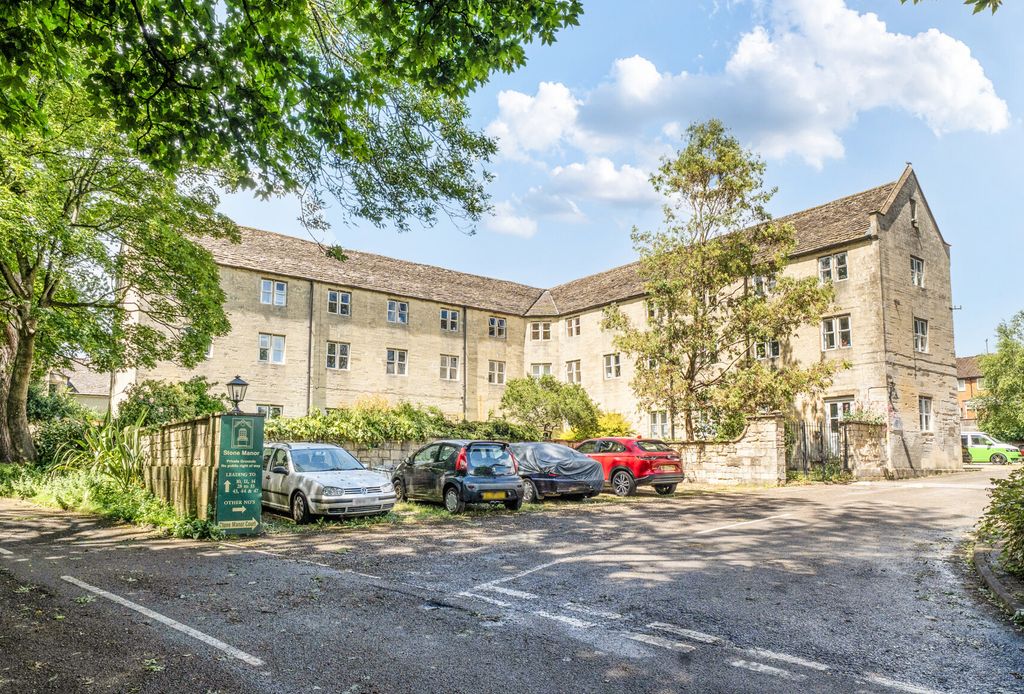 Property photo 1 of 20 1469168-17-6A21A5...