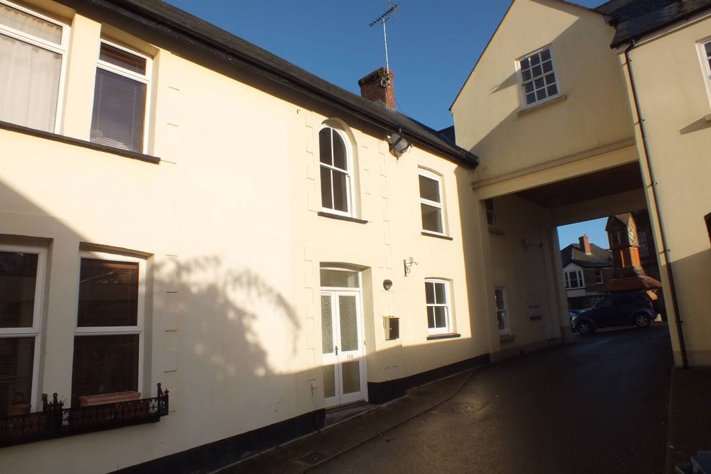 Property photo 1 of 6 Front.Jpg
