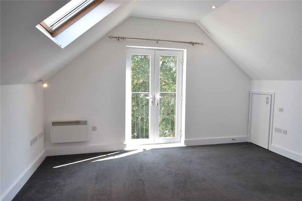 Property photo 1 of 12 Picture No. 01