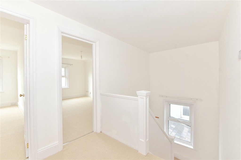 Property photo 3 of 13 Internal Lifestyle Photograph