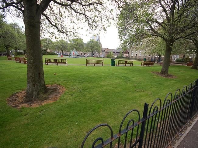 Property photo 2 of 7