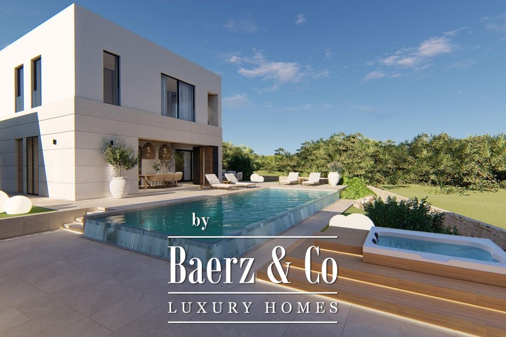 Property photo 2 of 32