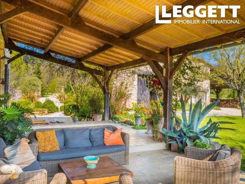 Property photo 3 of 10