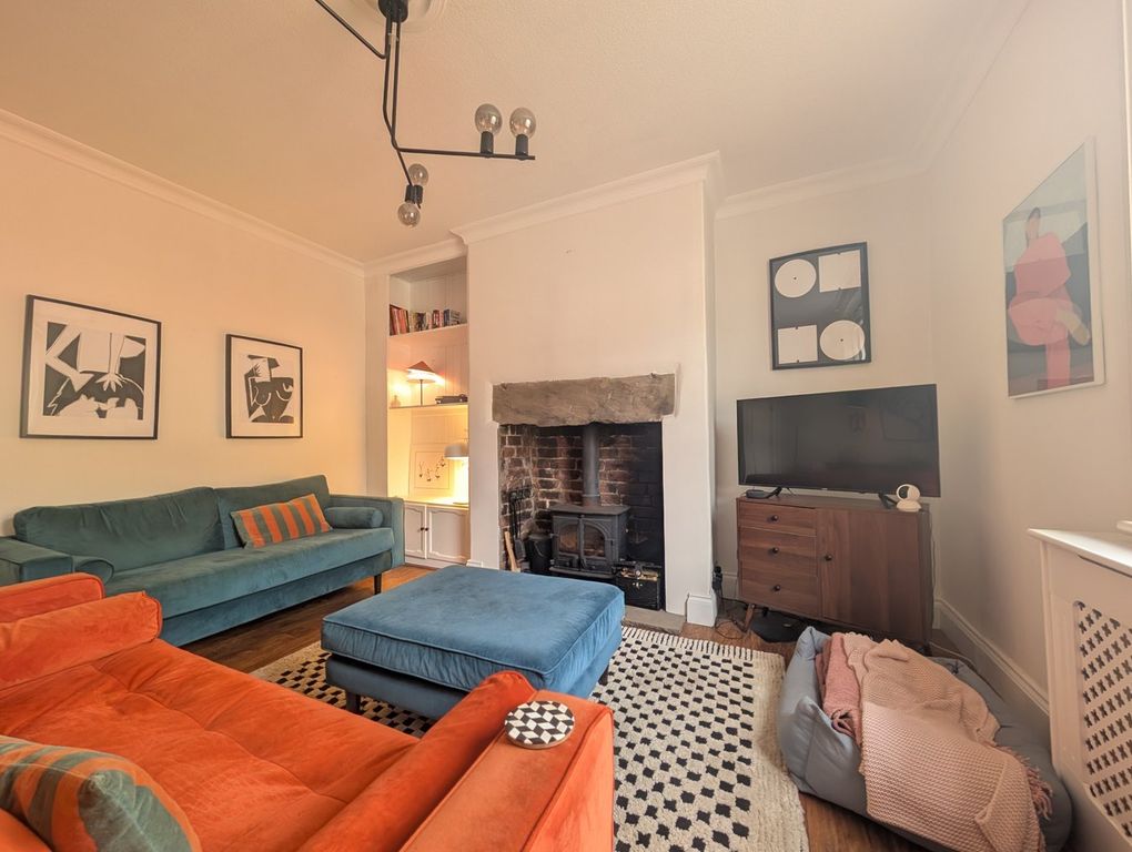 Property photo 3 of 19