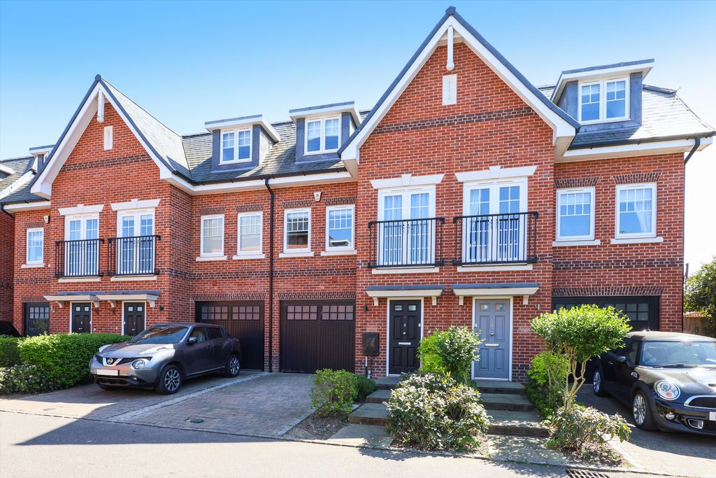 Property photo 1 of 12 Image