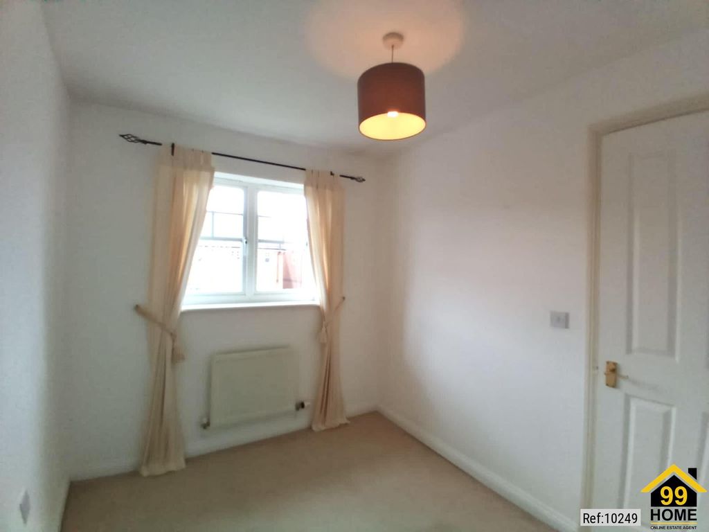 Property photo 3 of 10 Photo 2