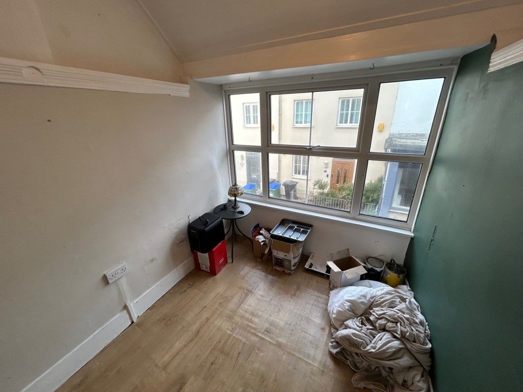 Property photo 3 of 4 Photo 4