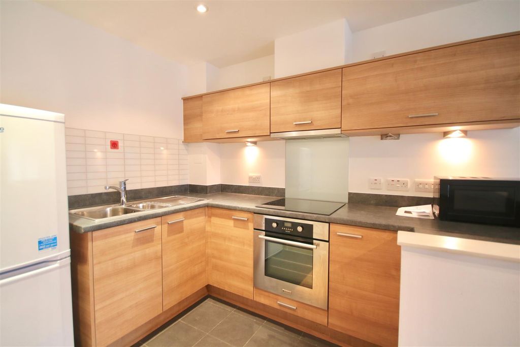 Property photo 3 of 8 Img_0630.Jpeg