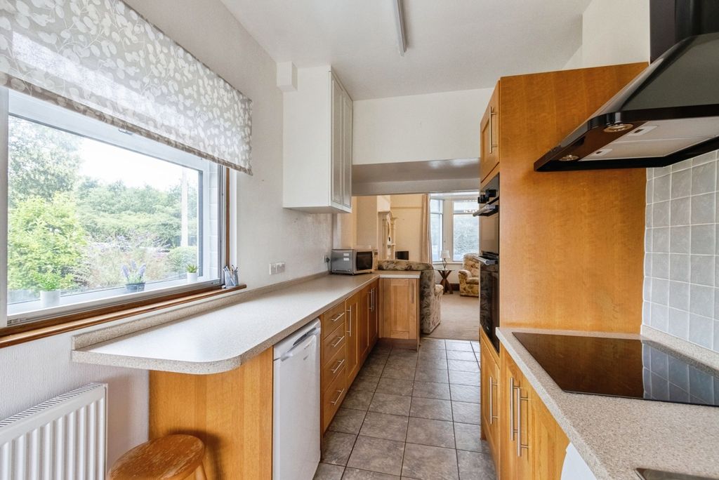 Property photo 3 of 23 Pbox-Img.Jpg