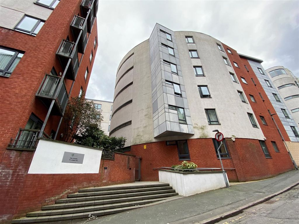 Property photo 3 of 10