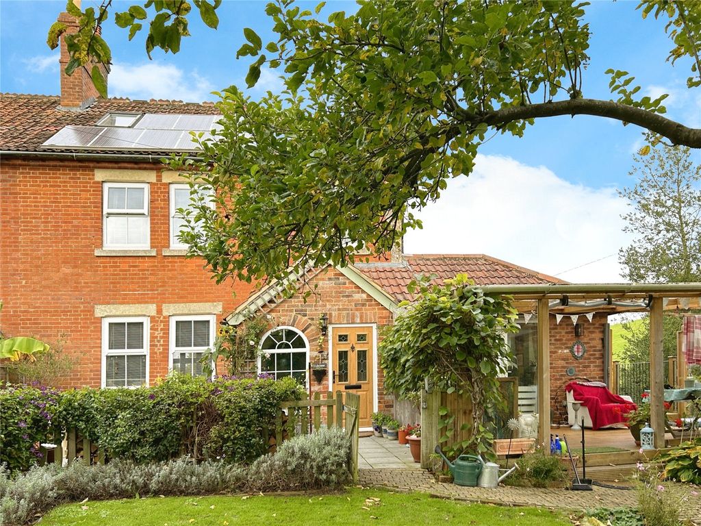 Property photo 1 of 21 Front Elevation