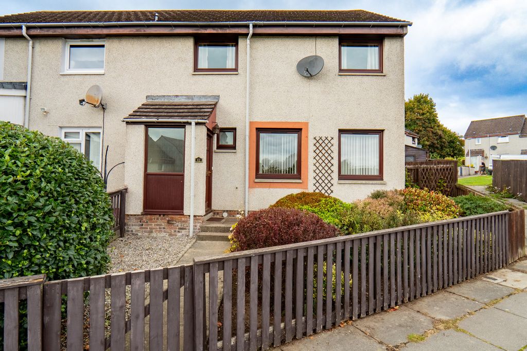 Property photo 1 of 38