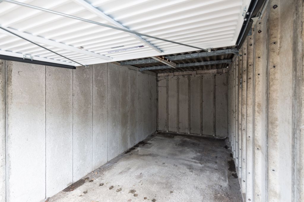 Property photo 3 of 5 Property Image 3