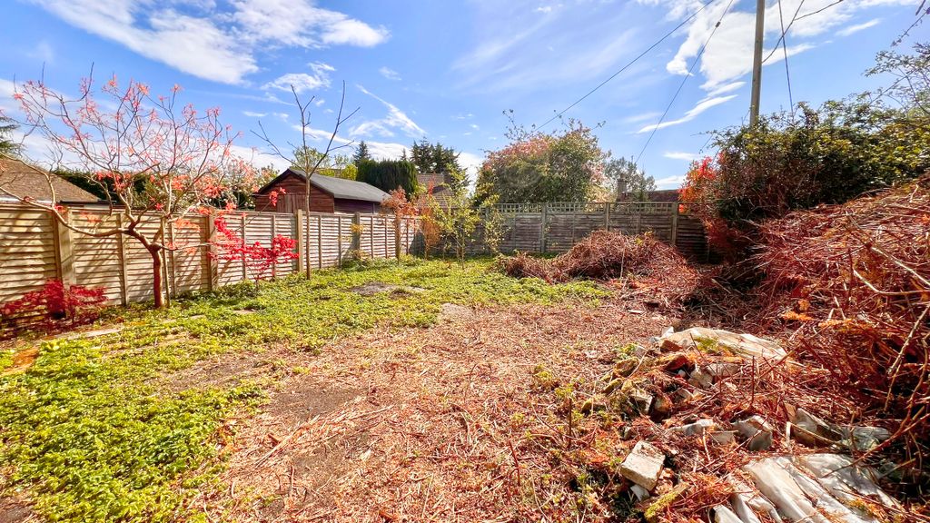 Property photo 2 of 19