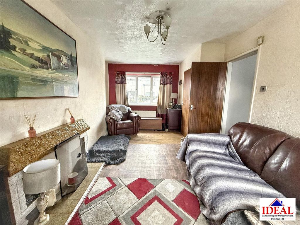 Property photo 2 of 12 Image00014.Jpg