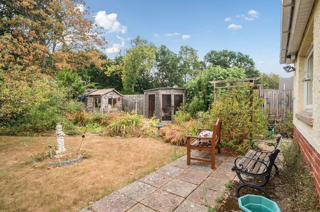 Property photo 2 of 18
