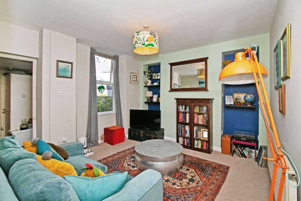 Property photo 2 of 15 Photo