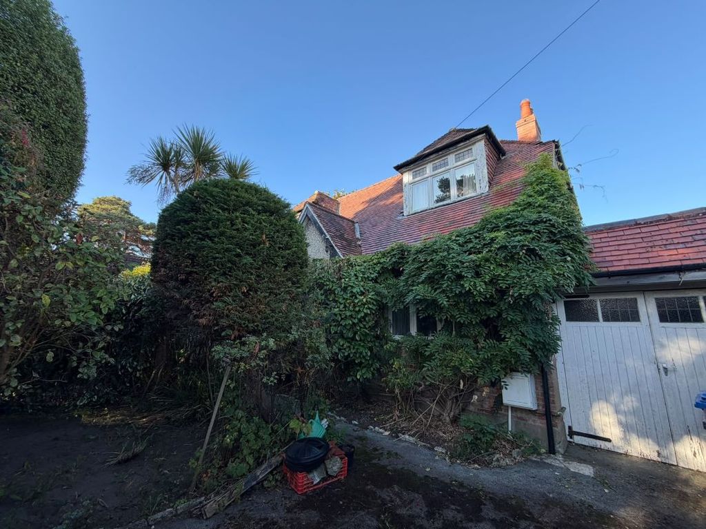 Property photo 2 of 2